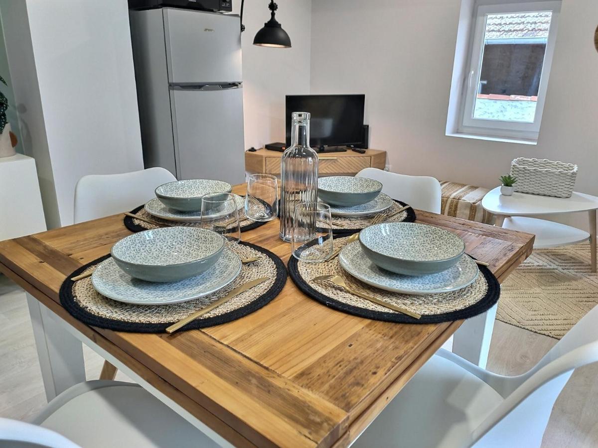 Le Tisseur De Reves - Parking Gratuit - Clim - Netflix Apartment Albi Exterior photo